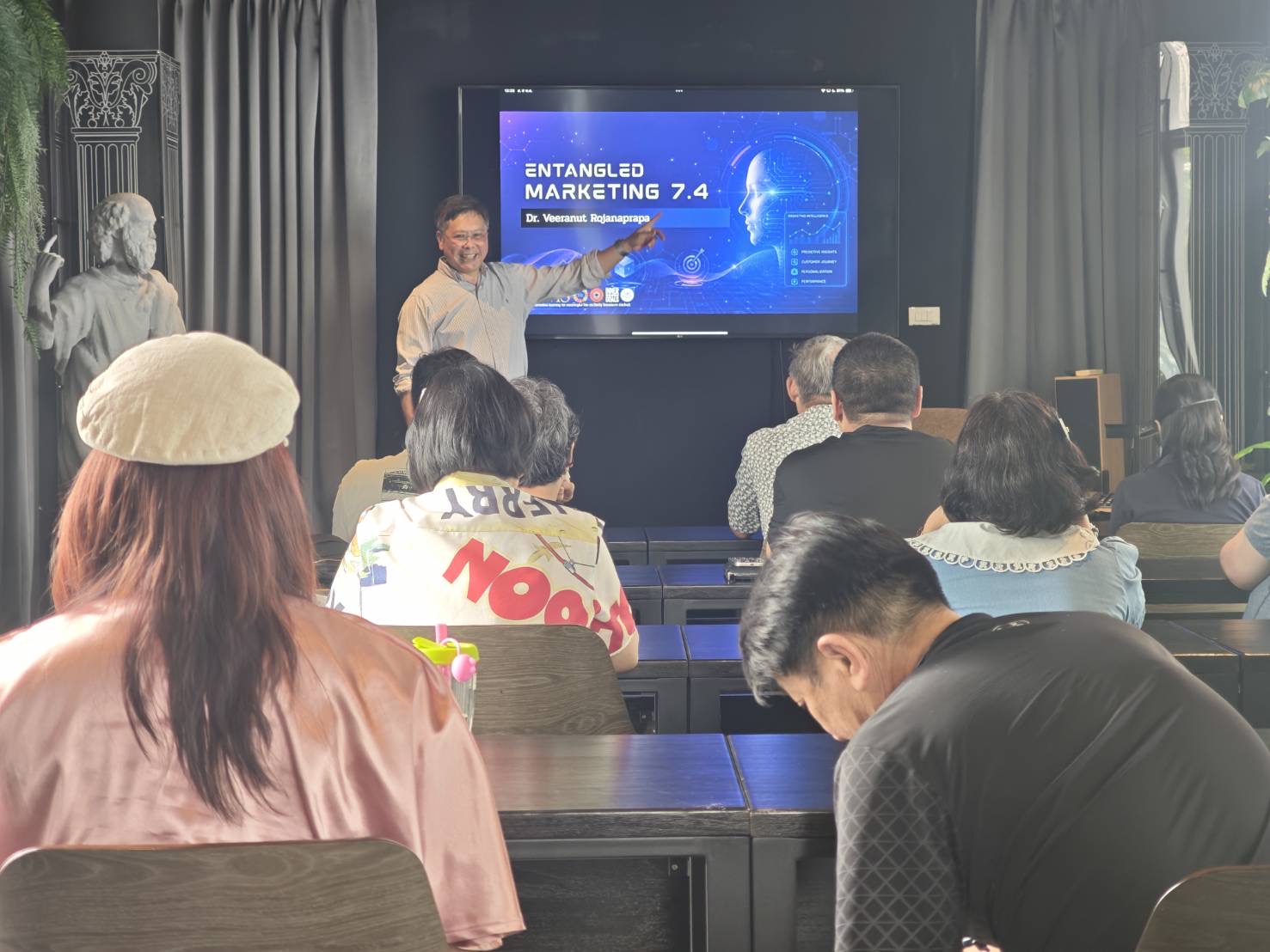 Marketing 7.4 Lab: 9 June 2026